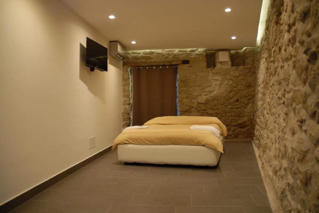 Yuba - Aragon Home Holiday Montalbano Elicona Exterior photo